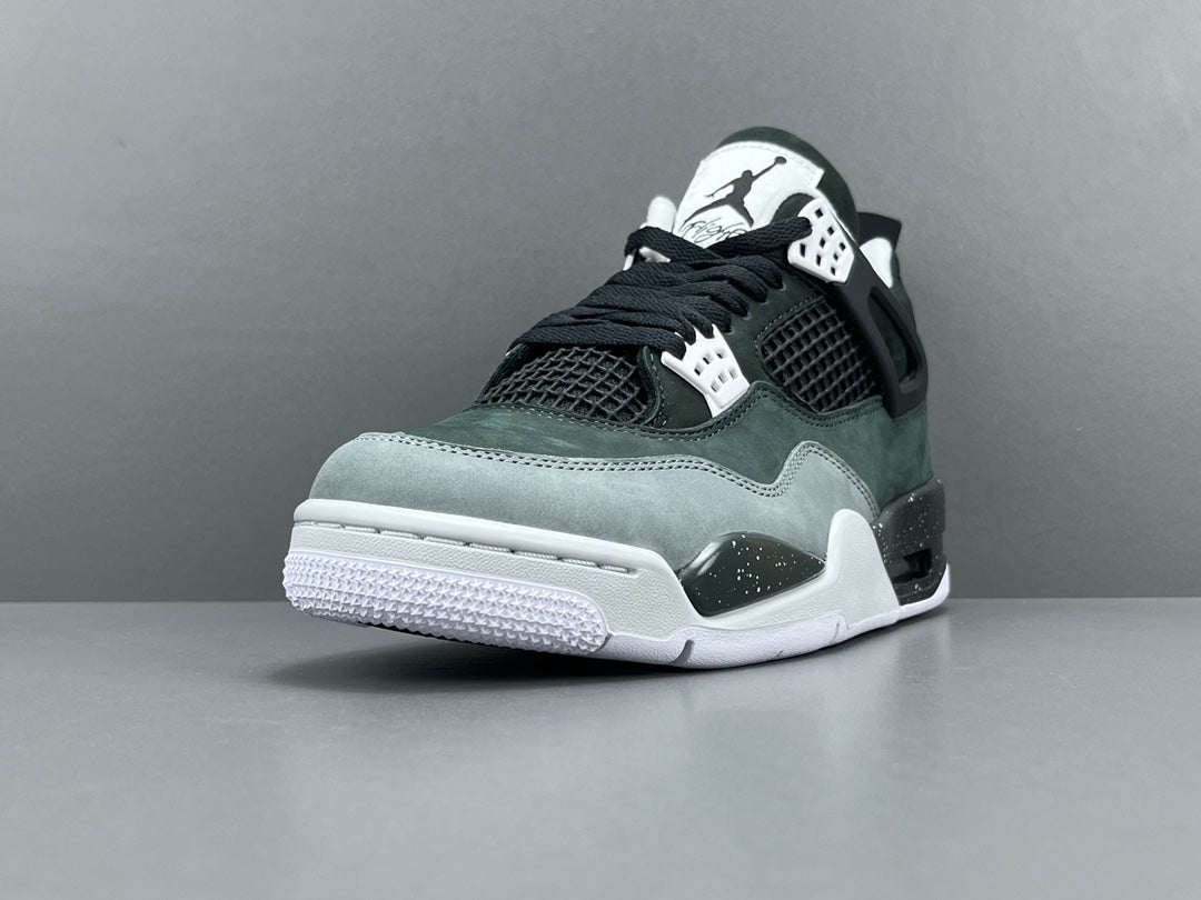 AIR JORDAN 4 x FEAR PACK