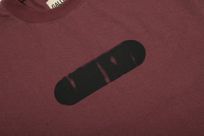 GALLERY DEPT Hand-Painted Distressed T-Shirt Deep Red