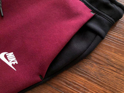 NIKE TECH FLEECE PANTS x DARK BEETROOT/PHANTOM